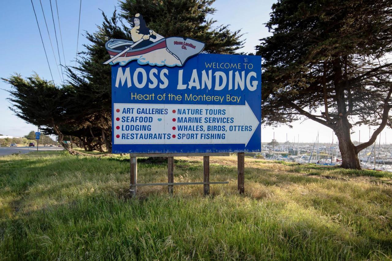 Inn At Moss Landing Point Exterior photo